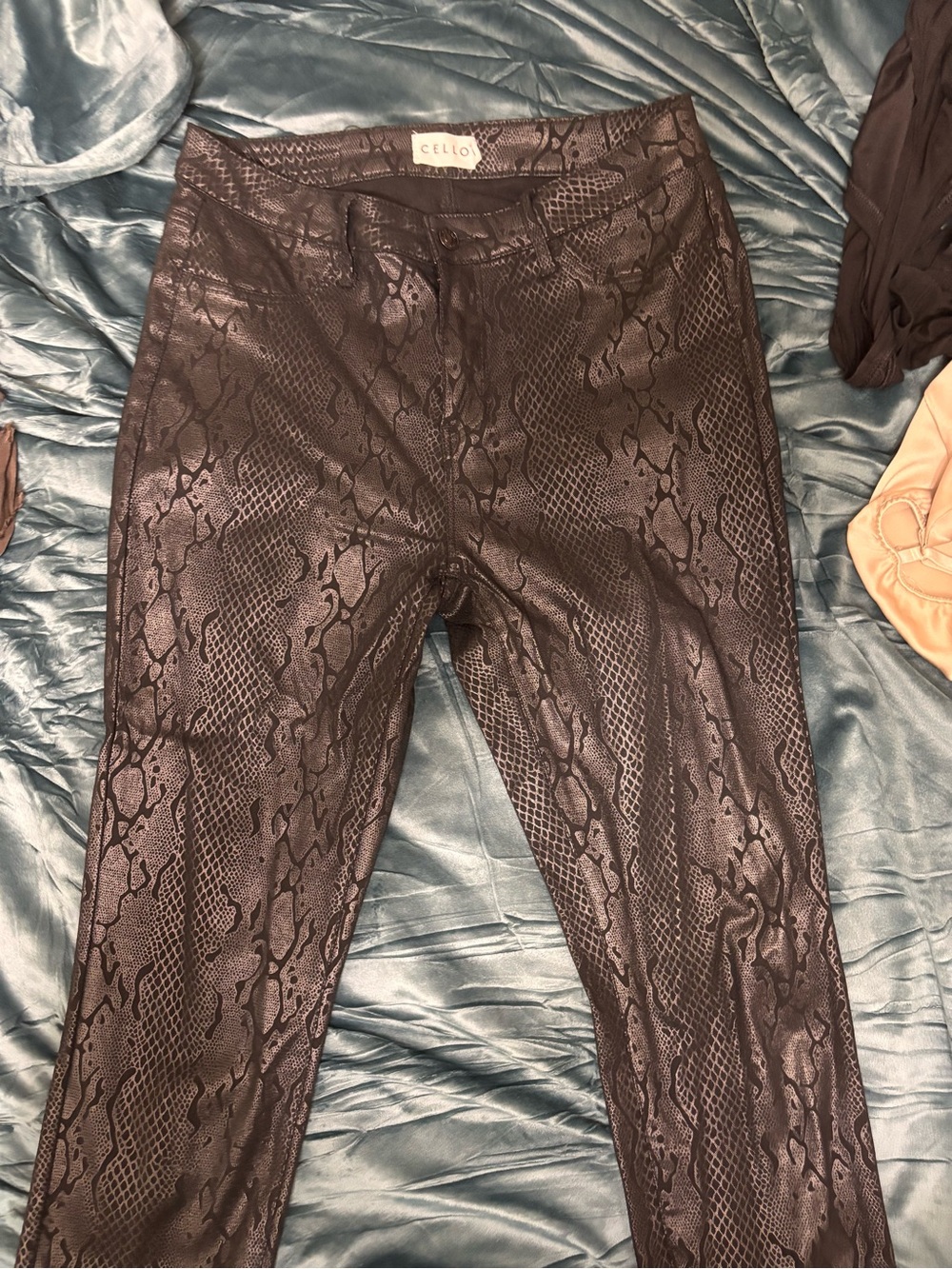 Cello Black Snake-Print Jeggings